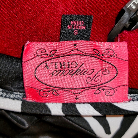 Pompous girly zebra top with ruffles - Picture 5 of 6